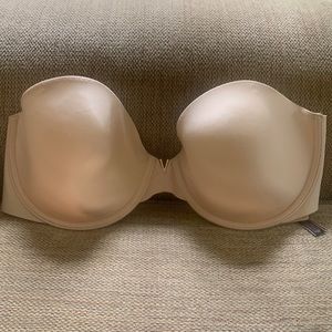 Victoria Secret Strapless Bra 32DDD